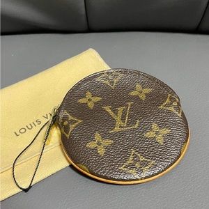 Authentic Louis Vuitton Round Coin purse